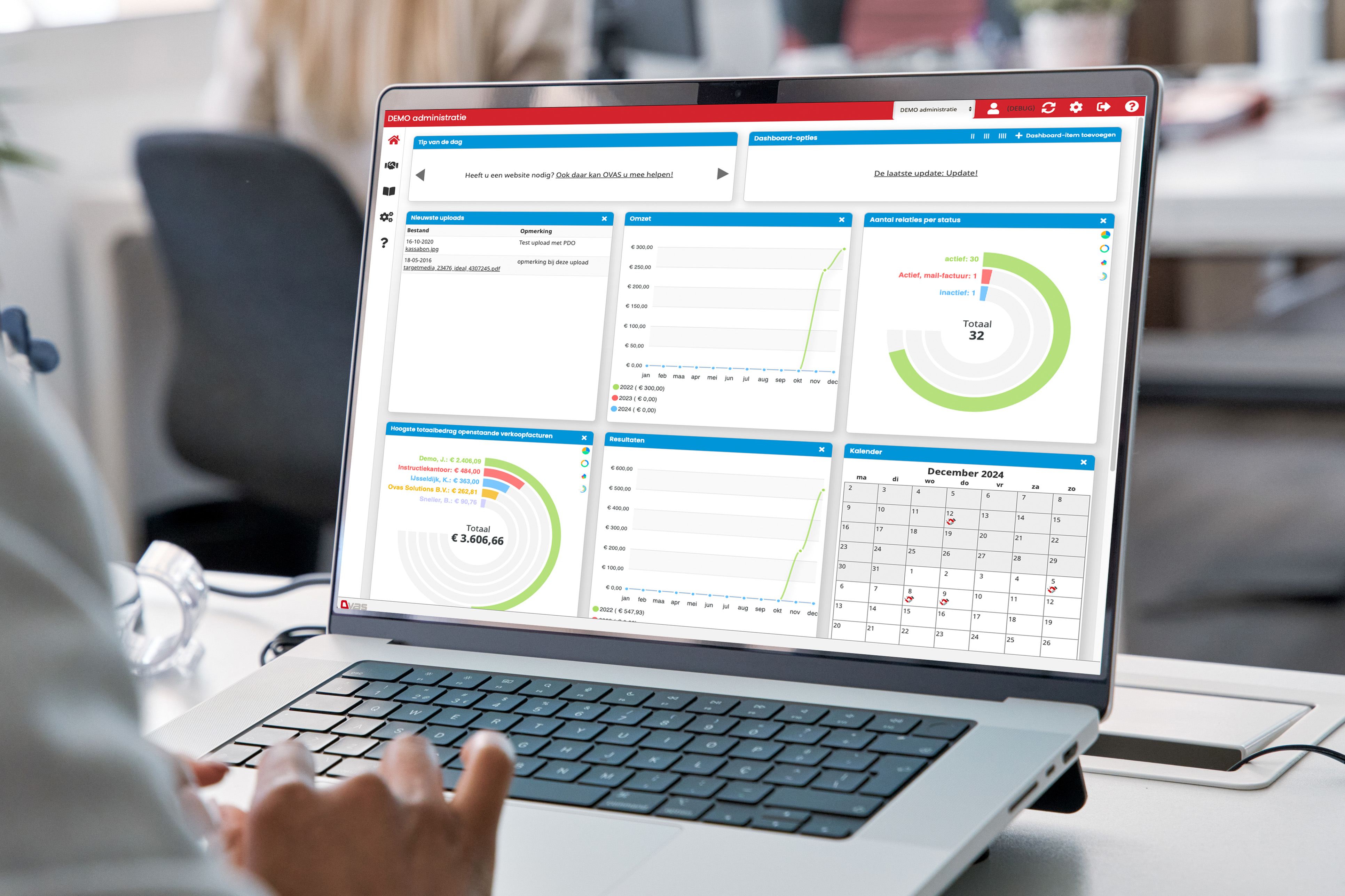 OVAS Connect dashboard voor relatiebeheer en communicatie
